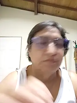 florecita69 online show from 10/09/25, 02:01