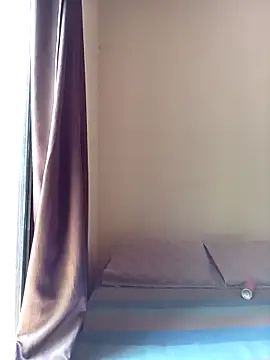 florecita69 online show from 10/22/25, 04:06