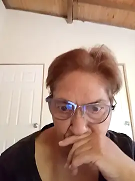 florecita69 online show from 12/01/25, 02:29