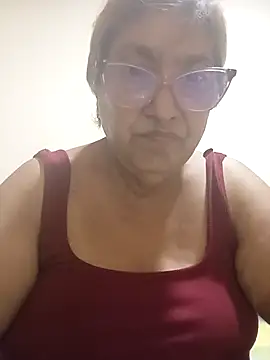florecita69 online show from 05/05/26, 01:52