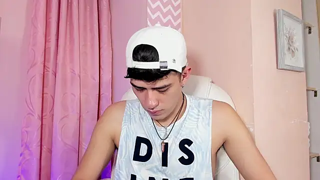 Ryan Clark  online show from 01/14/25, 08:04