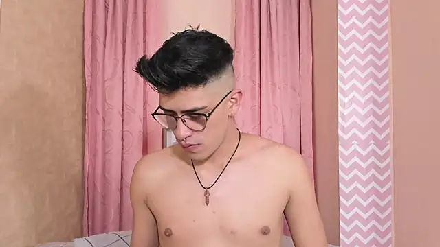 Ryan Clark  online show from 12/12/24, 05:48