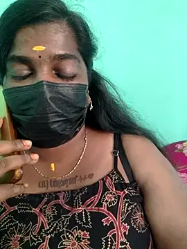 Snapshot of sulekha-mallu chatting on 07/21/26, 05:09 sulekha-mallu online show from 07/21/26, 05:09