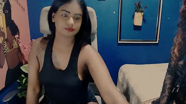 Snapshot of Littleindianmilf chatting on 09/26/25, 08:54 Littleindianmilf online show from 09/26/25, 08:54