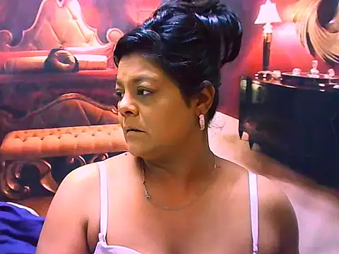 indianCherryPie online show from 05/15/26, 05:27