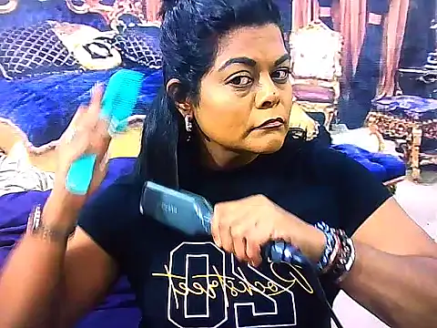 indianCherryPie online show from 10/30/25, 05:39