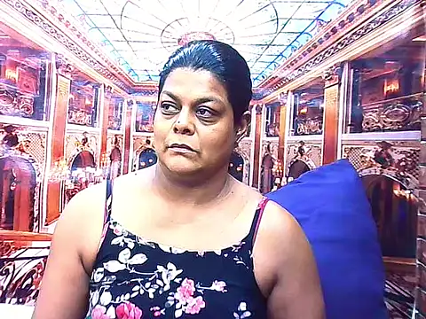 indianCherryPie online show from 12/22/25, 05:51