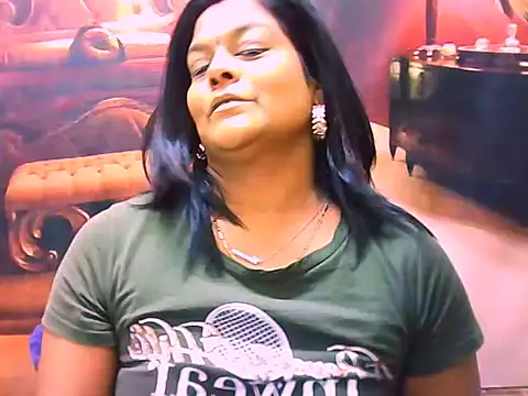 Snapshot of indianCherryPie chatting on 06/02/26, 05:07 indianCherryPie online show from 06/02/26, 05:07