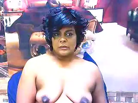 Snapshot of indianCherryPie chatting on 03/20/25, 12:22 indianCherryPie online show from 03/20/25, 12:22