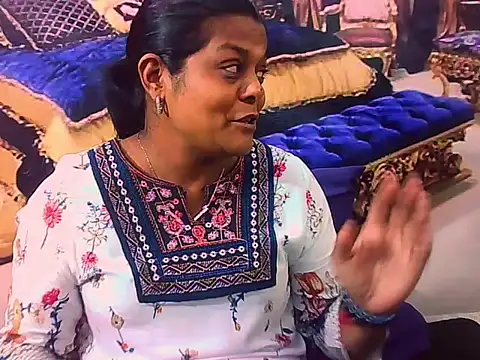 indianCherryPie online show from 02/02/26, 05:28