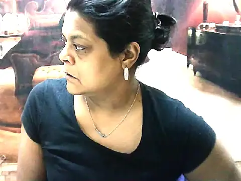indianCherryPie online show from 04/18/26, 05:10