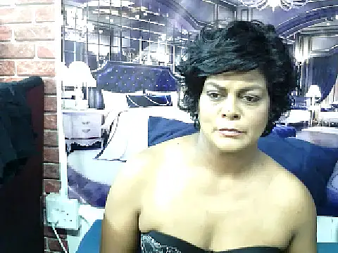 Snapshot of indianCherryPie chatting on 03/23/25, 06:58 indianCherryPie online show from 03/23/25, 06:58