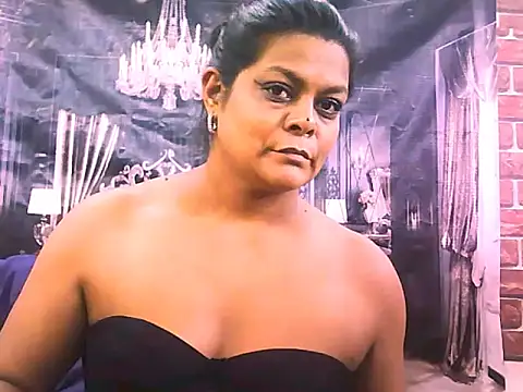 indianCherryPie online show from 12/14/25, 06:24