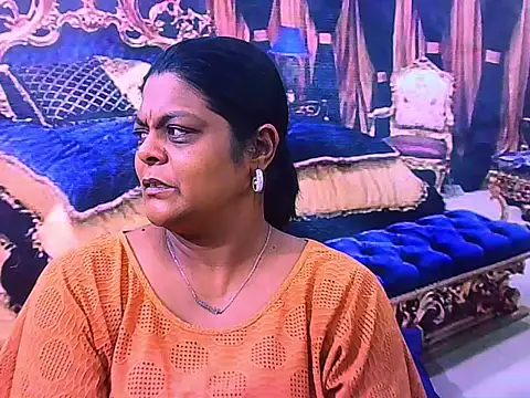 indianCherryPie online show from 02/25/26, 05:18