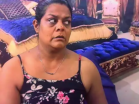 indianCherryPie online show from 02/09/26, 05:27