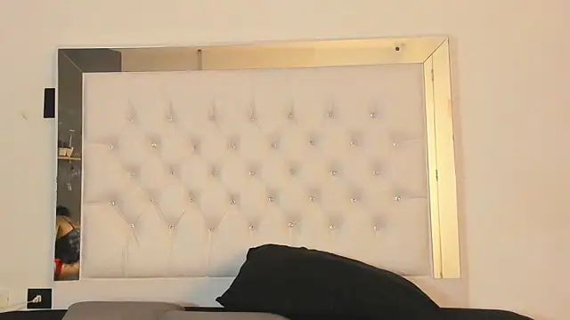 brendamaz online show from 12/18/25, 11:47