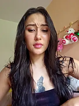 Snapshot of Selena_blake chatting on 12/14/25, 08:03 Selena blake online show from 12/14/25, 08:03