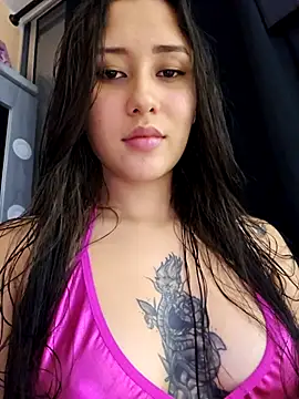 Snapshot of Selena_blake chatting on 10/23/25, 11:03 Selena blake online show from 10/23/25, 11:03