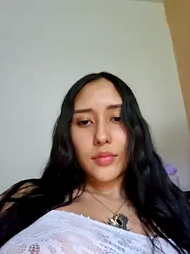 Snapshot of Selena_blake chatting on 03/21/25, 10:39 Selena blake online show from 03/21/25, 10:39