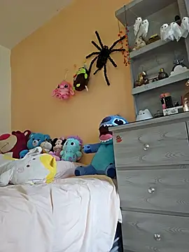 Snapshot of Selena_blake chatting on 10/26/25, 09:04 Selena blake online show from 10/26/25, 09:04