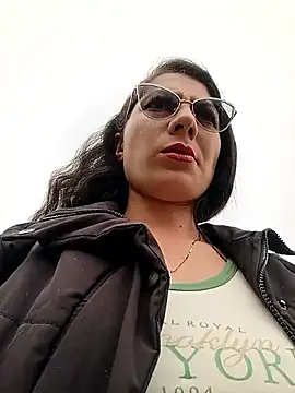 VALERY-03  online show from 04/15/26, 07:58