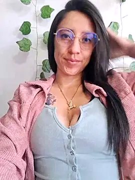 VALERY-03  online show from 11/11/25, 12:00