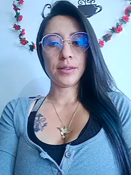 VALERY-03  online show from 11/23/25, 12:59