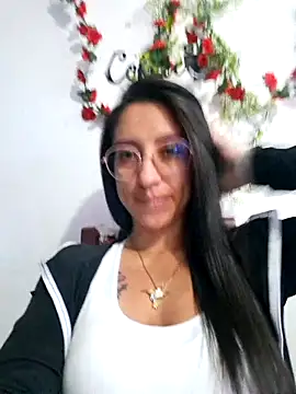 VALERY-03  online show from 11/28/25, 12:05