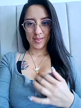 VALERY-03  online show from 11/13/25, 12:09