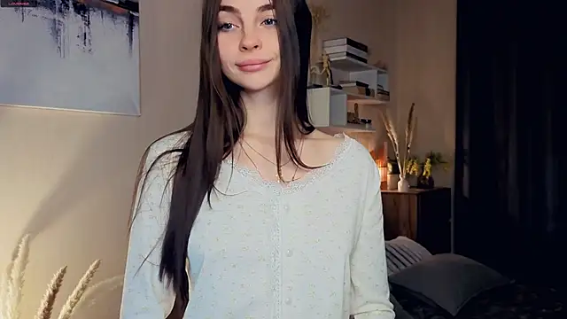 MaryJacksoon online show from 11/13/25, 07:23