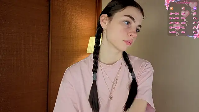 MaryJacksoon online show from 11/03/25, 07:46