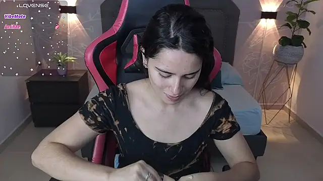 Snapshot of angelica_dymond chatting on 09/10/25, 12:04 angelica dymond online show from 09/10/25, 12:04