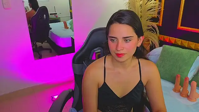 Snapshot of angelica_dymond chatting on 02/02/26, 07:57 angelica dymond online show from 02/02/26, 07:57