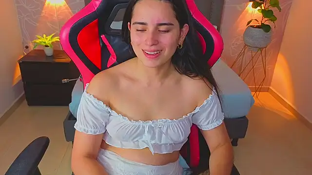 angelica dymond online show from 12/18/25, 07:40