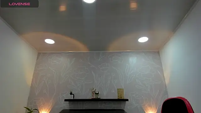 Snapshot of angelica_dymond chatting on 03/22/25, 12:04 angelica dymond online show from 03/22/25, 12:04