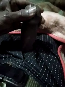 Snapshot of Antor1234 chatting on 01/15/25, 05:15 Antor1234 online show from 01/15/25, 05:15