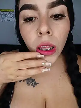 BigTits Kitty online show from 07/11/26, 11:54