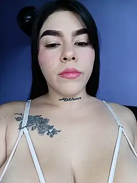 BigTits Kitty online show from 05/13/26, 11:39
