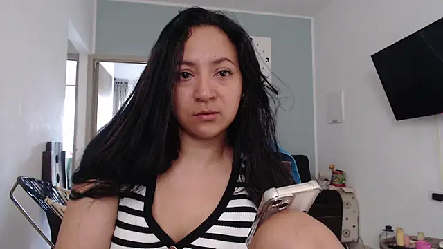 Snapshot of mariamulata chatting on 06/18/26, 09:42 mariamulata online show from 06/18/26, 09:42