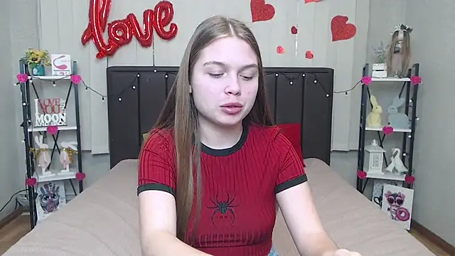 Snapshot of LaraPika chatting on 03/20/25, 03:04 LaraPika online show from 03/20/25, 03:04