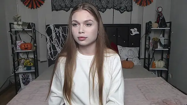 LaraPika online show from 11/08/25, 06:28