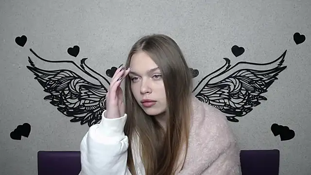 LaraPika online show from 02/05/26, 07:37