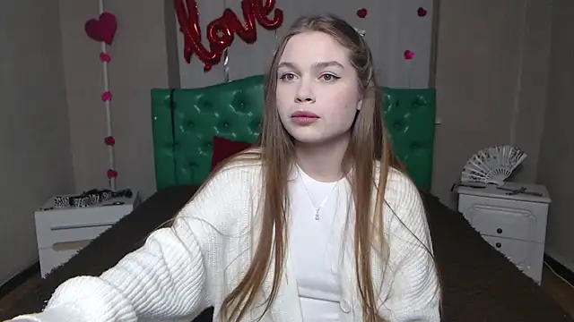 LaraPika online show from 02/24/26, 06:09