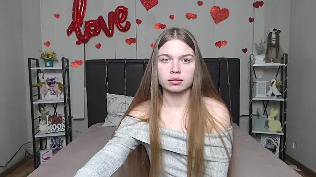 LaraPika online show from 02/13/26, 06:13