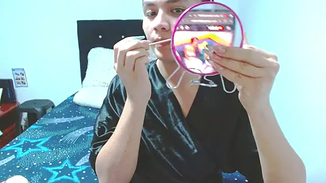 giuliana andrade online show from 11/06/25, 12:58