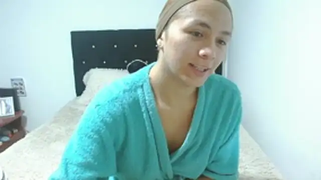 giuliana andrade online show from 10/24/25, 12:09