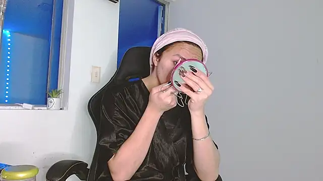 giuliana andrade online show from 03/11/26, 11:54