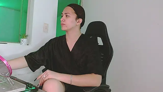 giuliana andrade online show from 03/16/26, 11:29