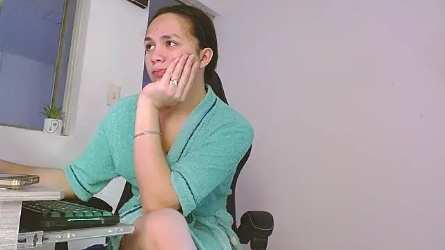 giuliana andrade online show from 04/04/26, 07:31