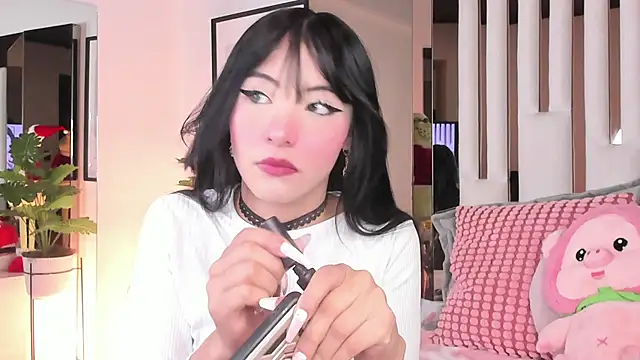 Kitty Eliffe online show from 12/03/25, 09:36